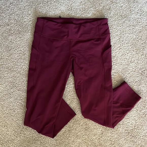 Lululemon Pace Rival Crop *22" in Ruby Wine - Picture 4 of 7